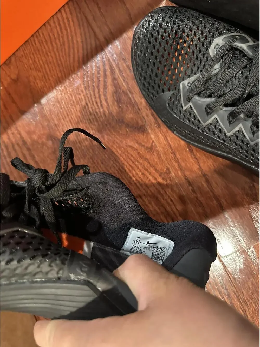 Size 6.5 Nike Metcon 6 Black Metallic Silver